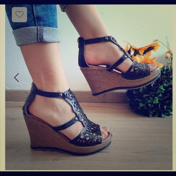 Hand Crafted Shoes - Mexican huaraches